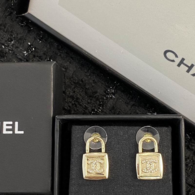 Chanel Earring 07yxq55 (3)