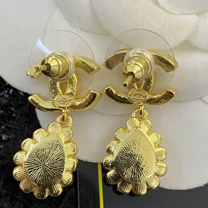 Chanel Earring 07yxq60 (5)