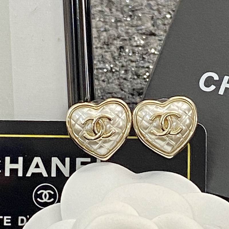 Chanel Earring 07yxq63 (7)
