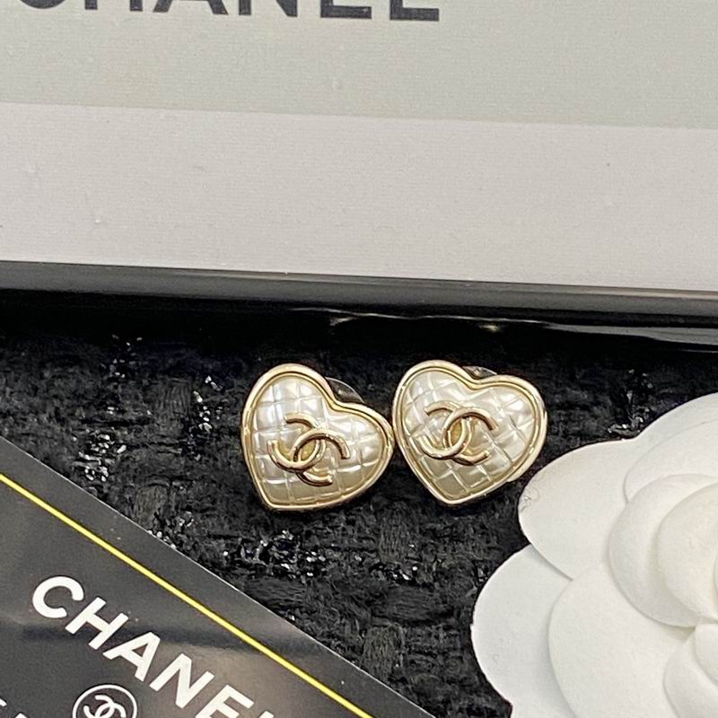 Chanel Earring 07yxq63 (8)