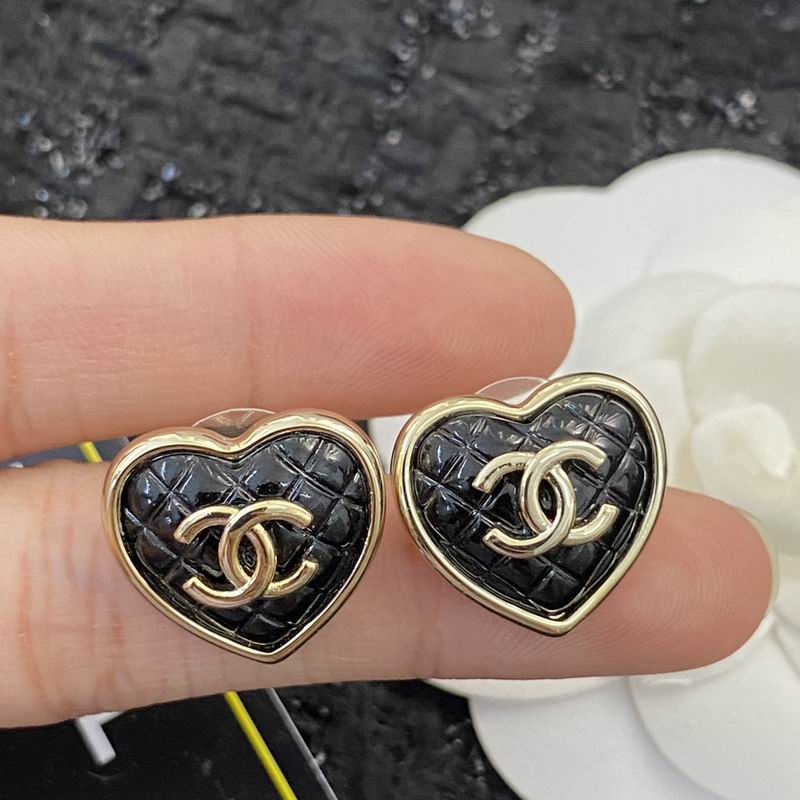 Chanel Earring 07yxq64 (7)