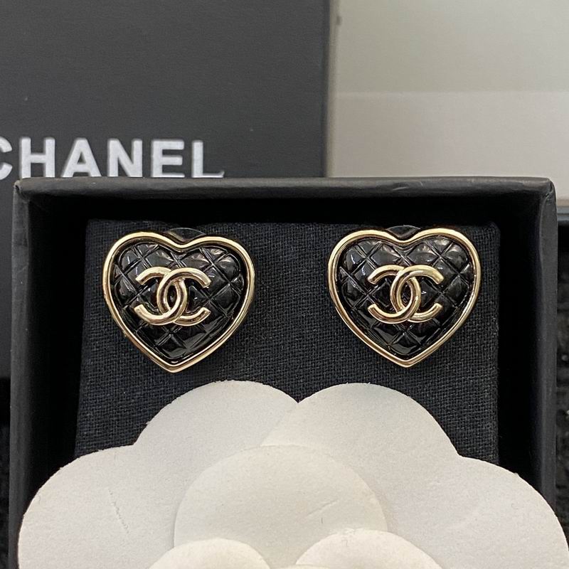 Chanel Earring 07yxq64 (8)