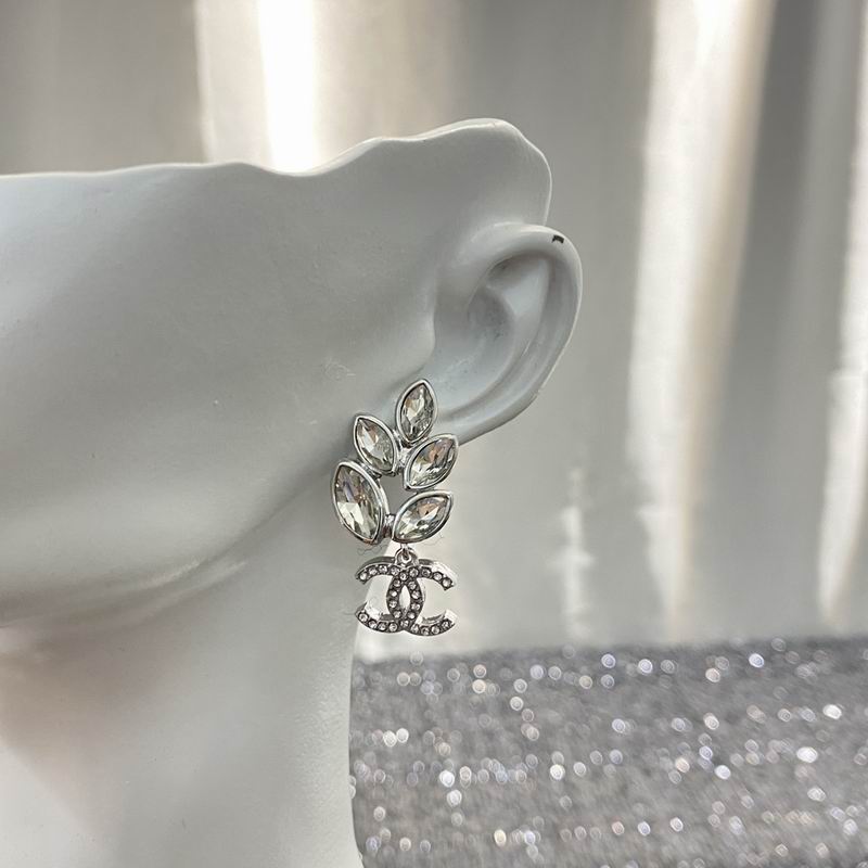 Chanel Earring 07yxq66 (9)