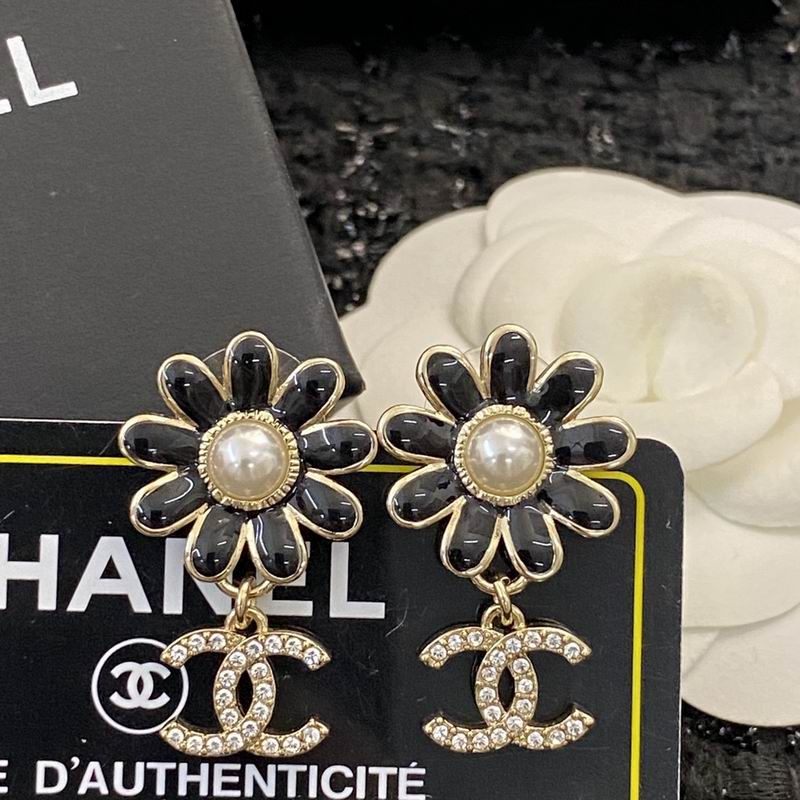 Chanel Earring 07yxq70 (8)