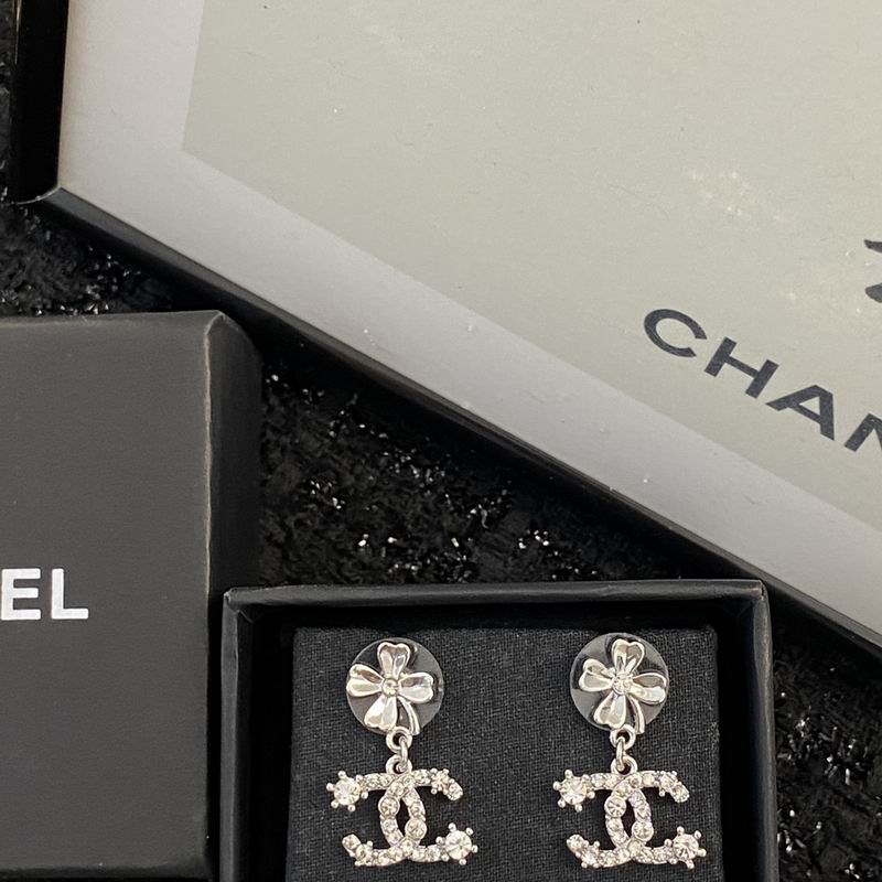 Chanel Earring 07yxq71 (8)