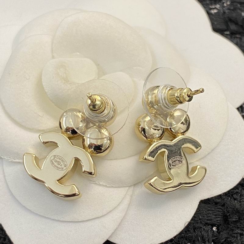 Chanel Earring 07yxq73 (5)