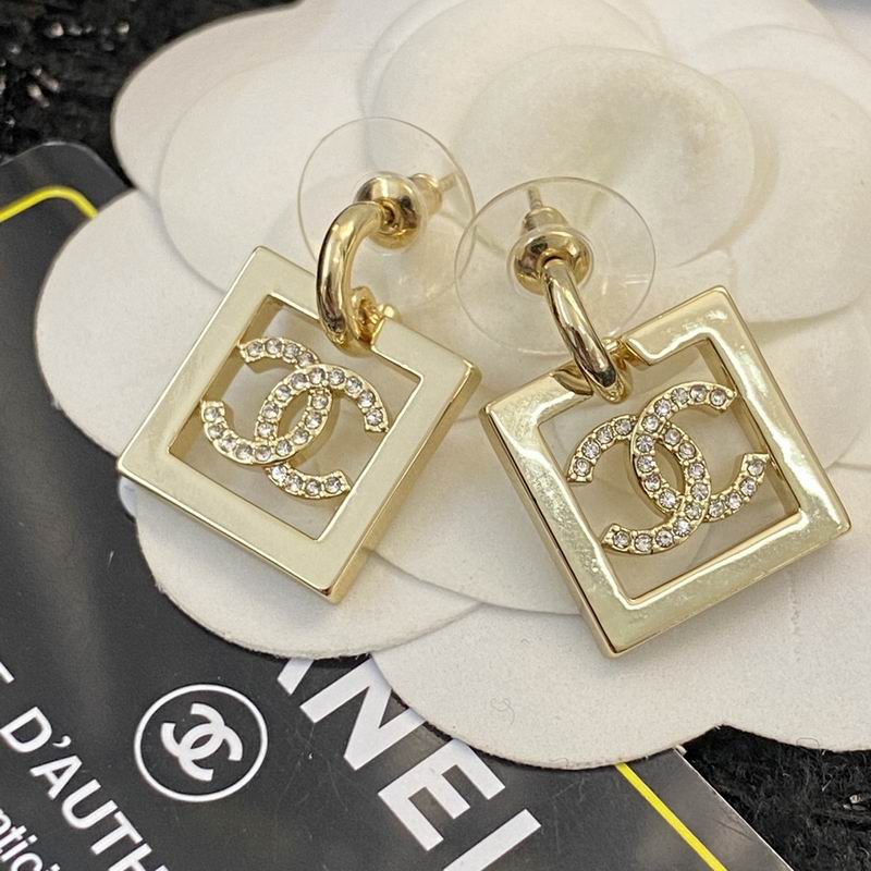 Chanel Earring 07yxq79 (1)