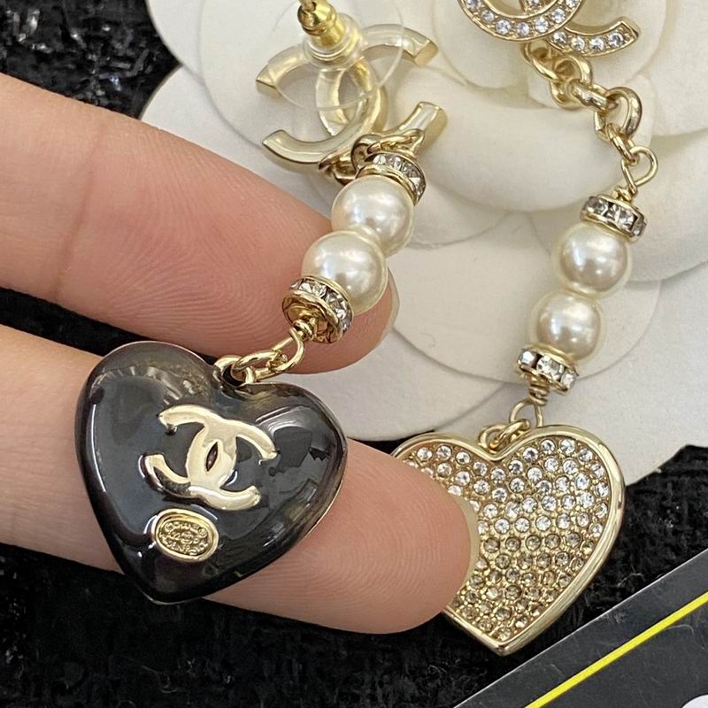 Chanel Earring 07yxq83 (7)