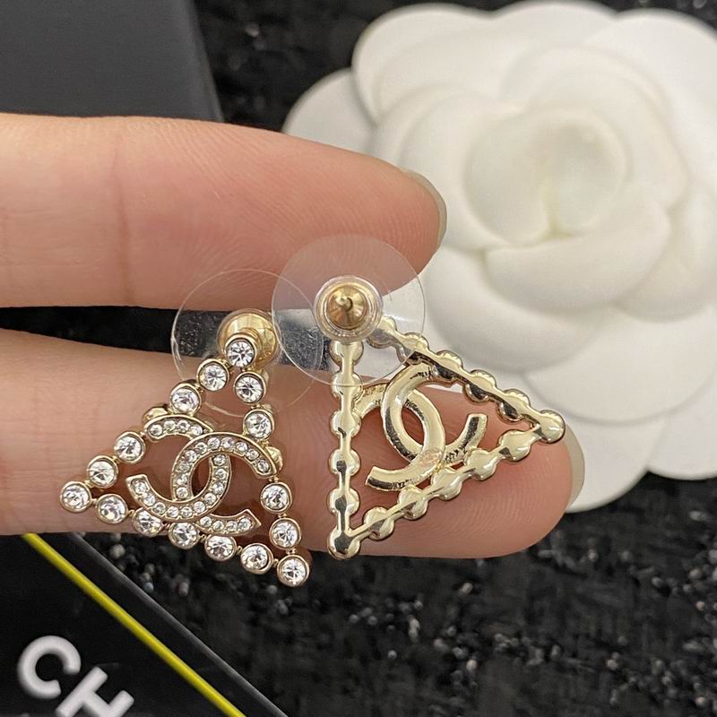 Chanel Earring 07yxq84 (4)