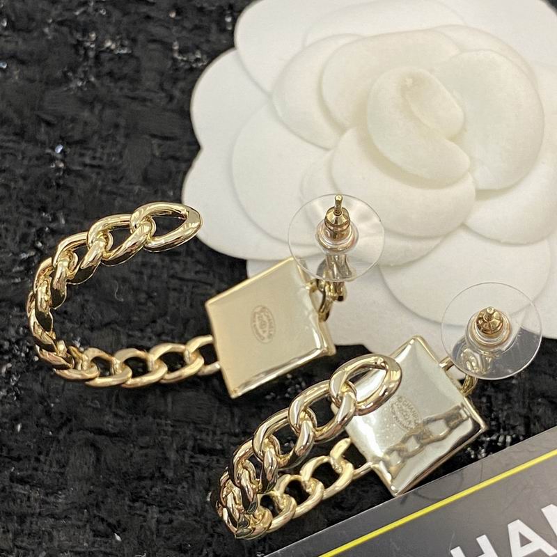 Chanel Earring 07yxq85 (9)