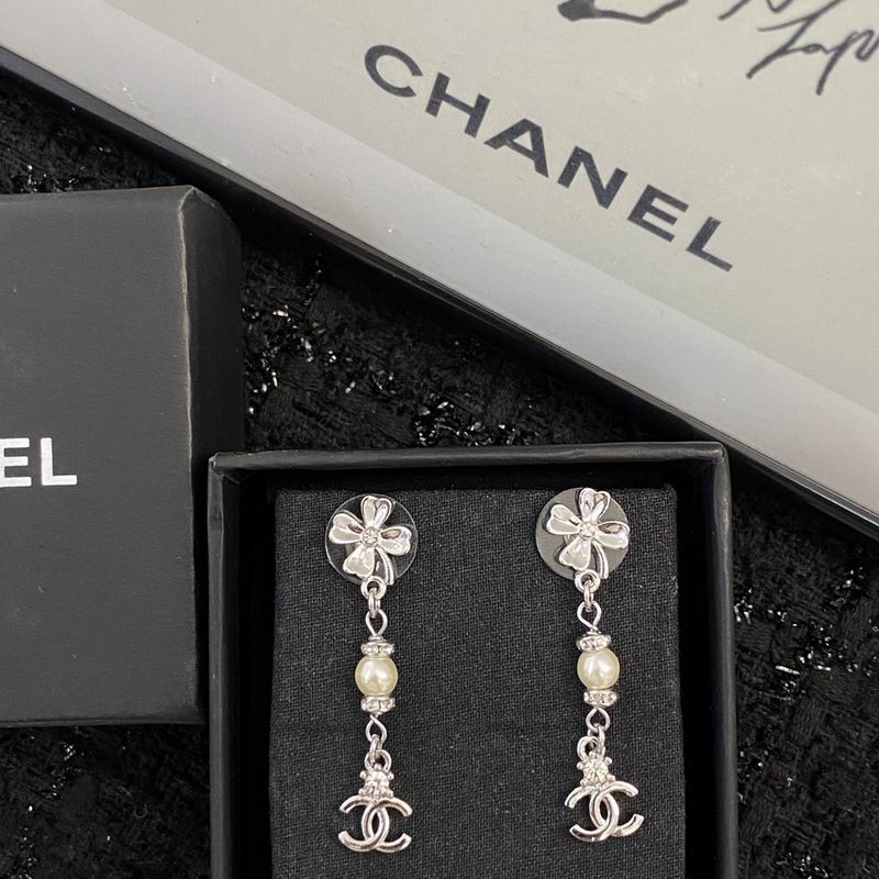Chanel Earring 07yxq87 (1)