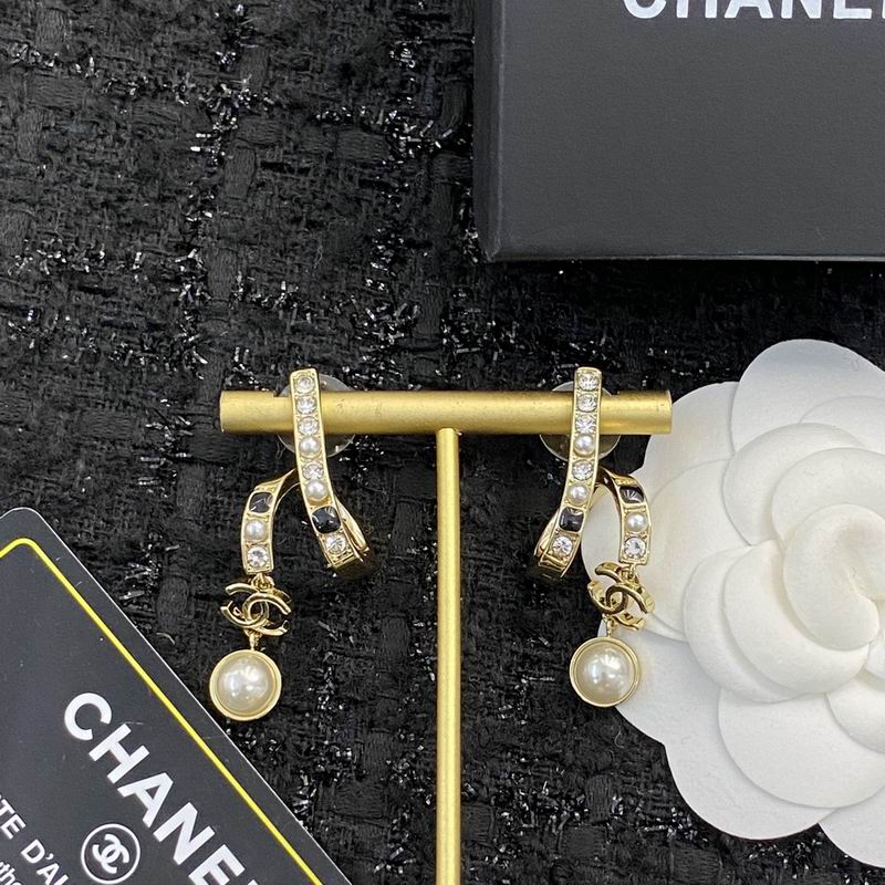 Chanel Earring 07yxq92 (4)