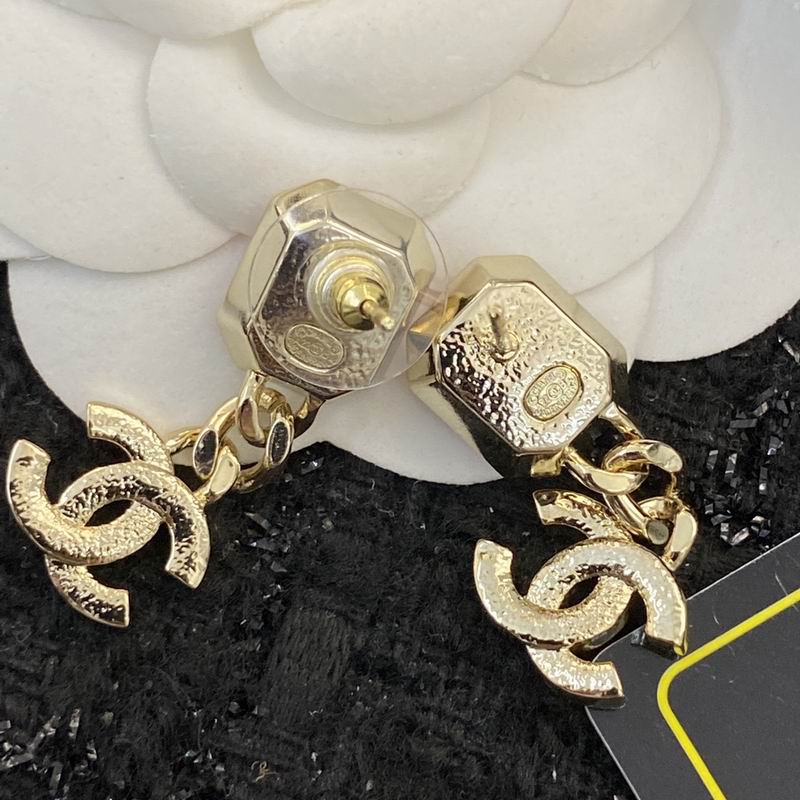 Chanel Earring 07yxq96 (6)