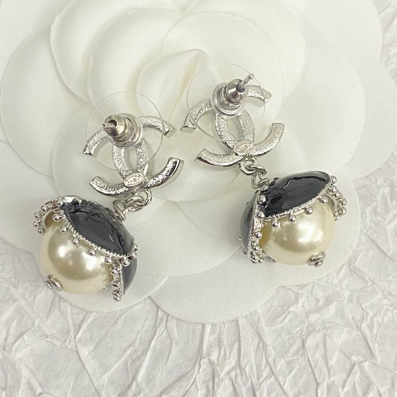 Chanel Earring 08yxq110 (3)