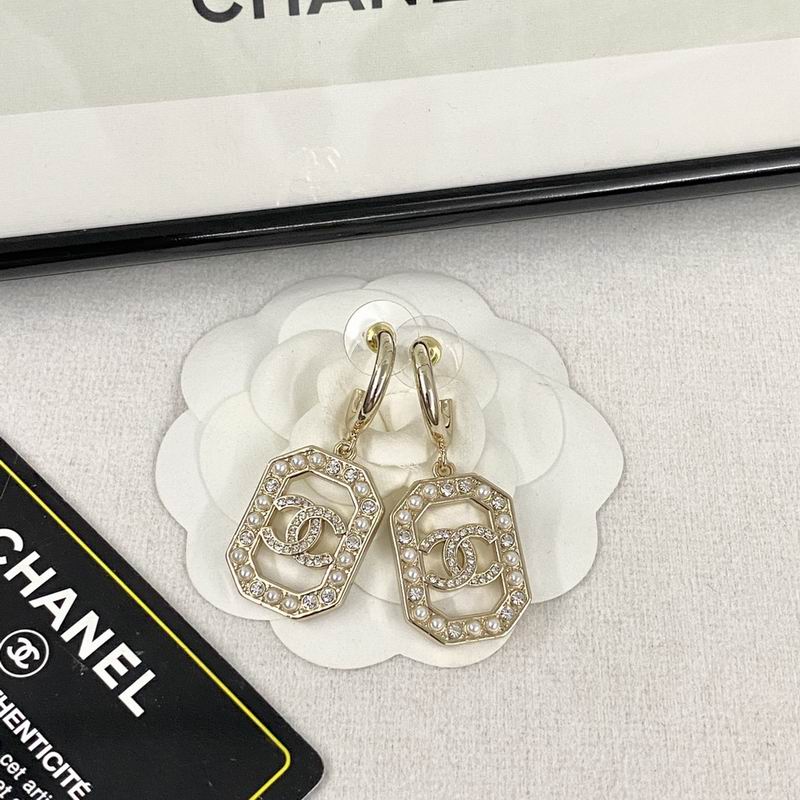 Chanel Earring 08yxq27 (8)