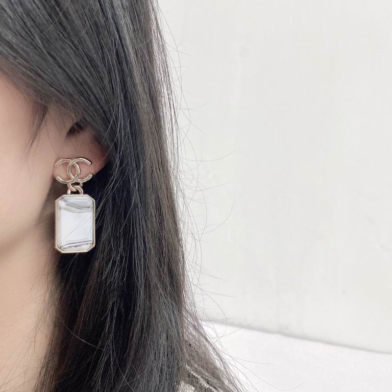 Chanel Earring 08yxq37 (9)