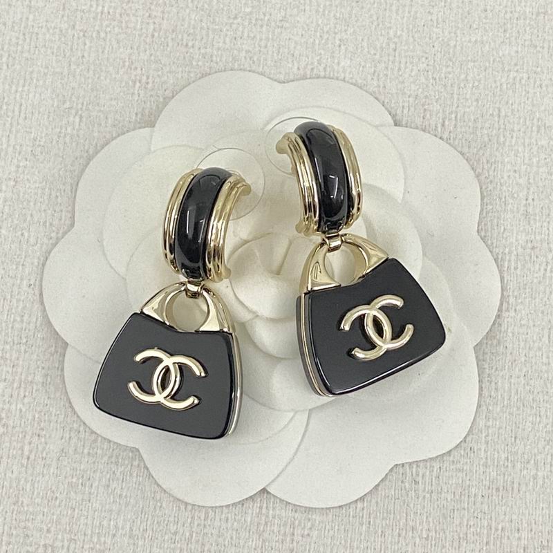 Chanel Earring 08yxq39 (8)