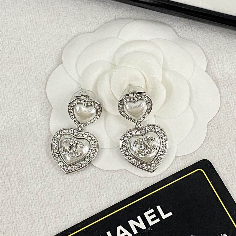 Chanel Earring 08yxq42 (1)