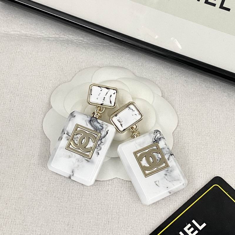 Chanel Earring 08yxq46 (1)