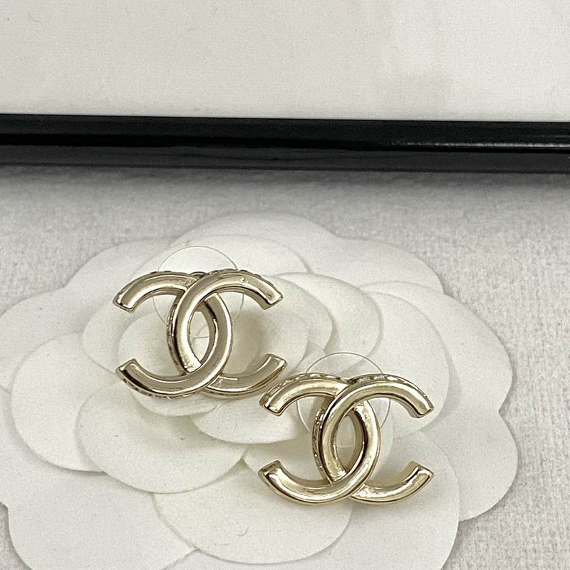 Chanel Earring 08yxq48 (1)