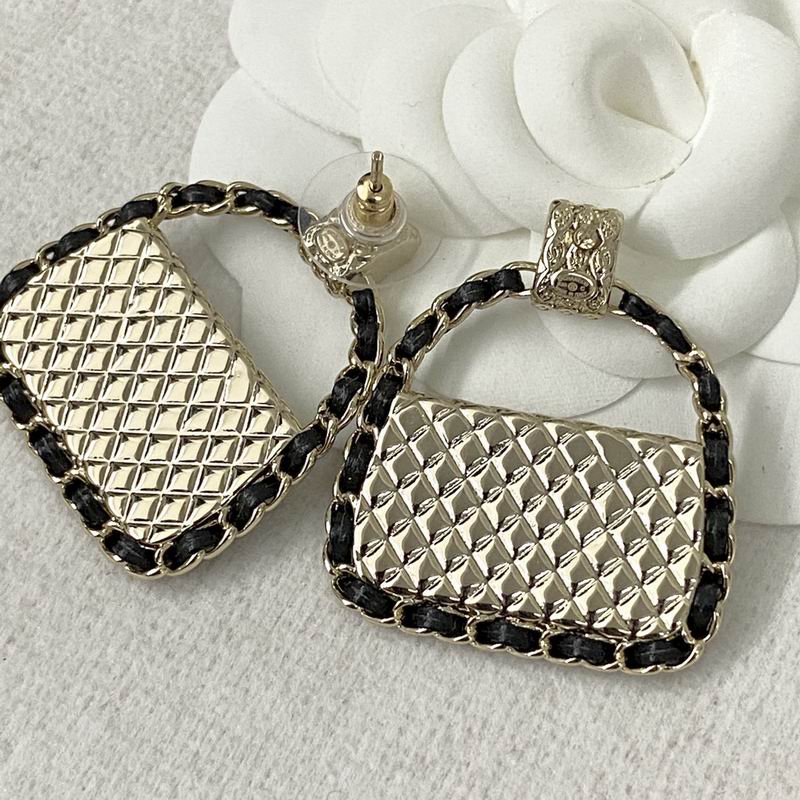 Chanel Earring 08yxq51 (9)