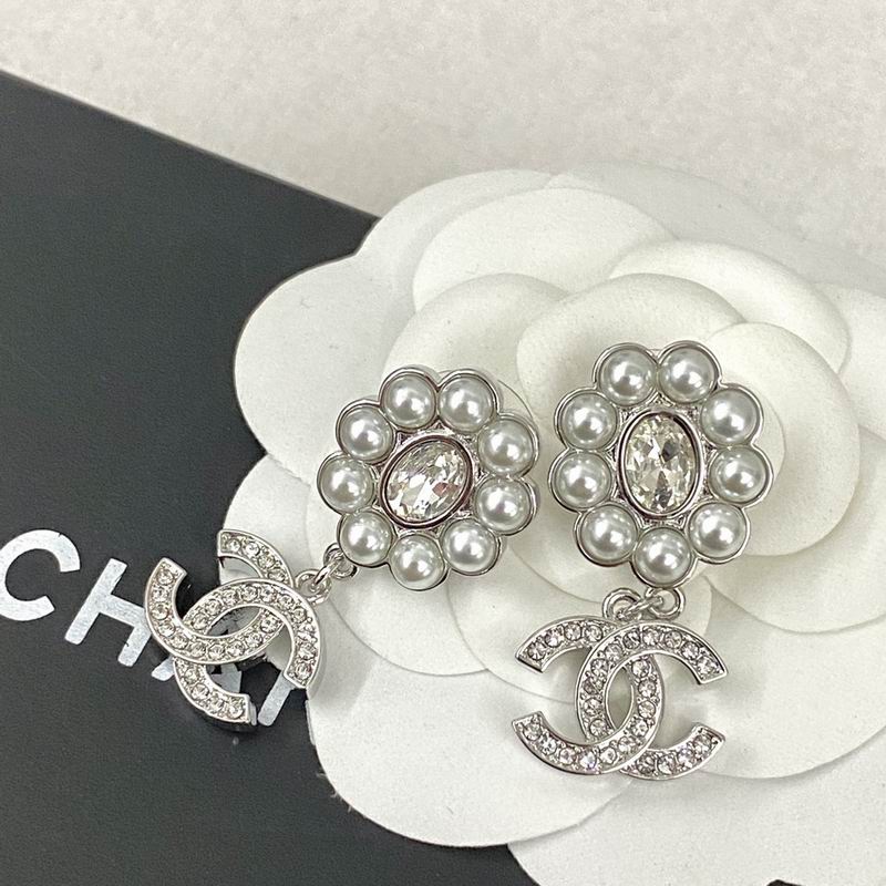 Chanel Earring 08yxq55 (1)