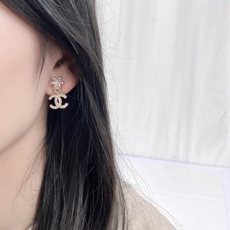 Chanel Earring 08yxq60 (9)