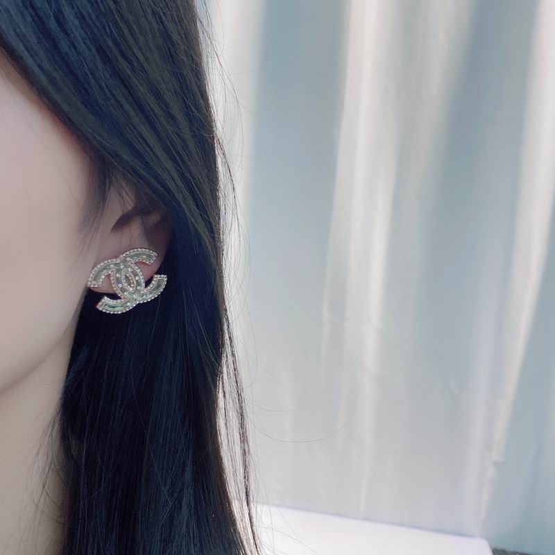 Chanel Earring 08yxq63 (9)