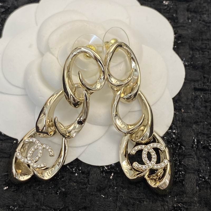 Chanel Earring 08yxq71 (1)
