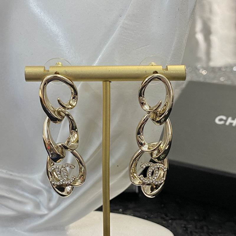 Chanel Earring 08yxq71 (2)