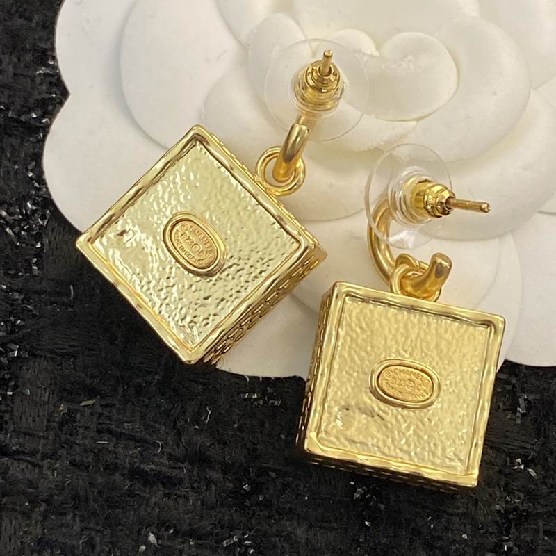 Chanel Earring 08yxq72 (3)