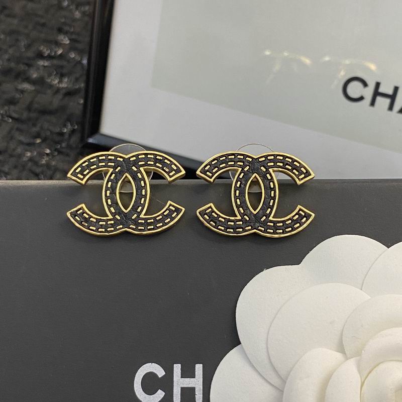 Chanel Earring 08yxq76 (3)