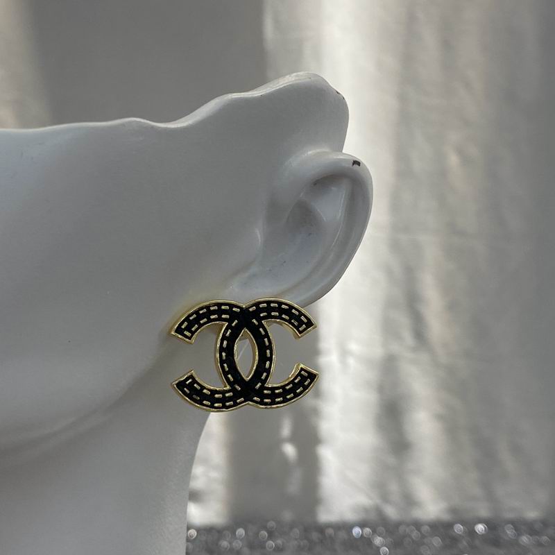 Chanel Earring 08yxq76 (8)