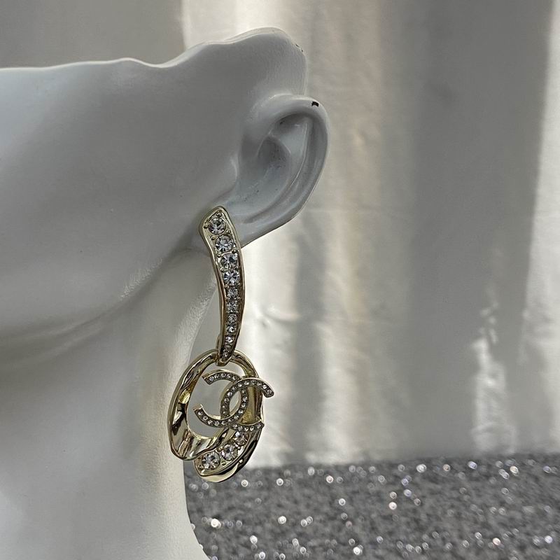 Chanel Earring 08yxq79 (8)
