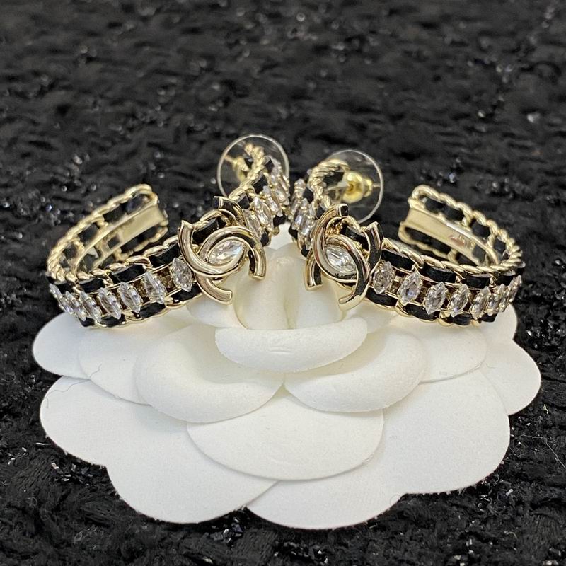 Chanel Earring 08yxq80 (2)