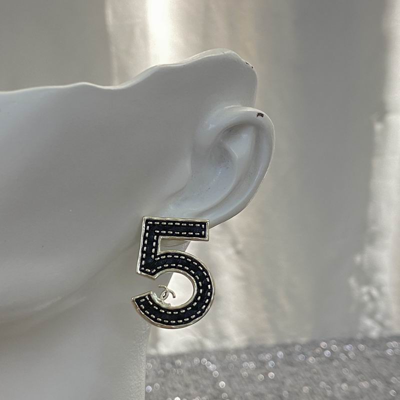 Chanel Earring 08yxq81 (8)