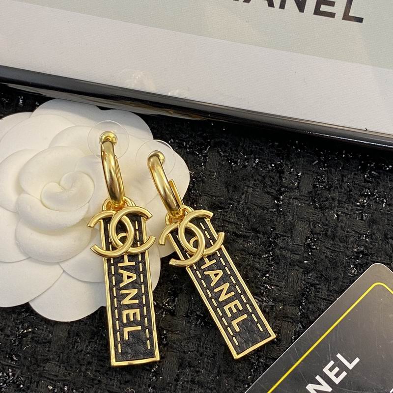 Chanel Earring 08yxq82 (1)