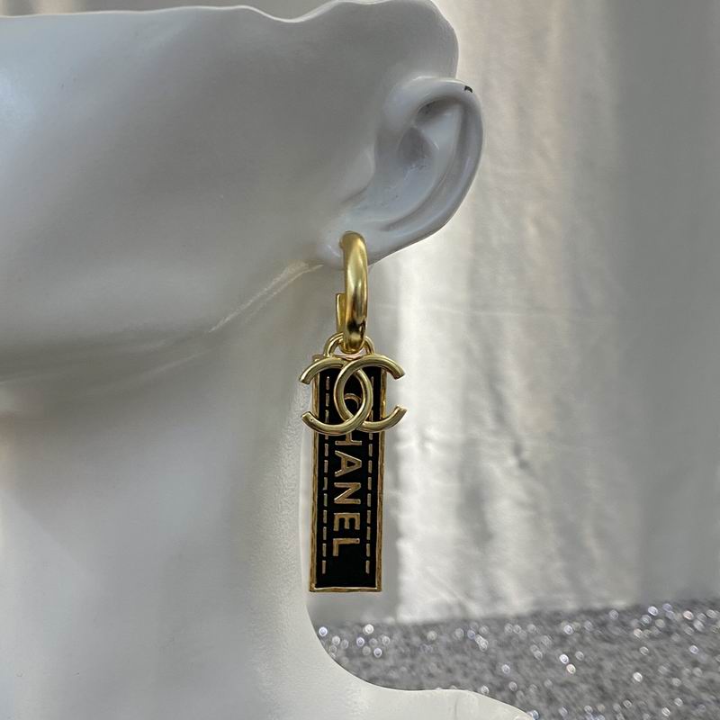 Chanel Earring 08yxq82 (8)