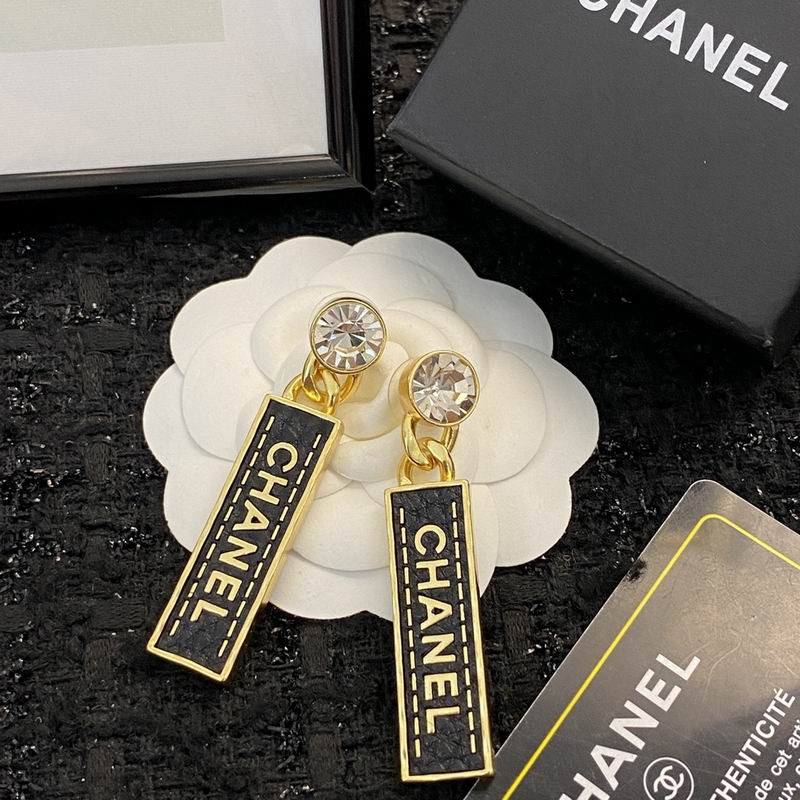 Chanel Earring 08yxq83 (1)