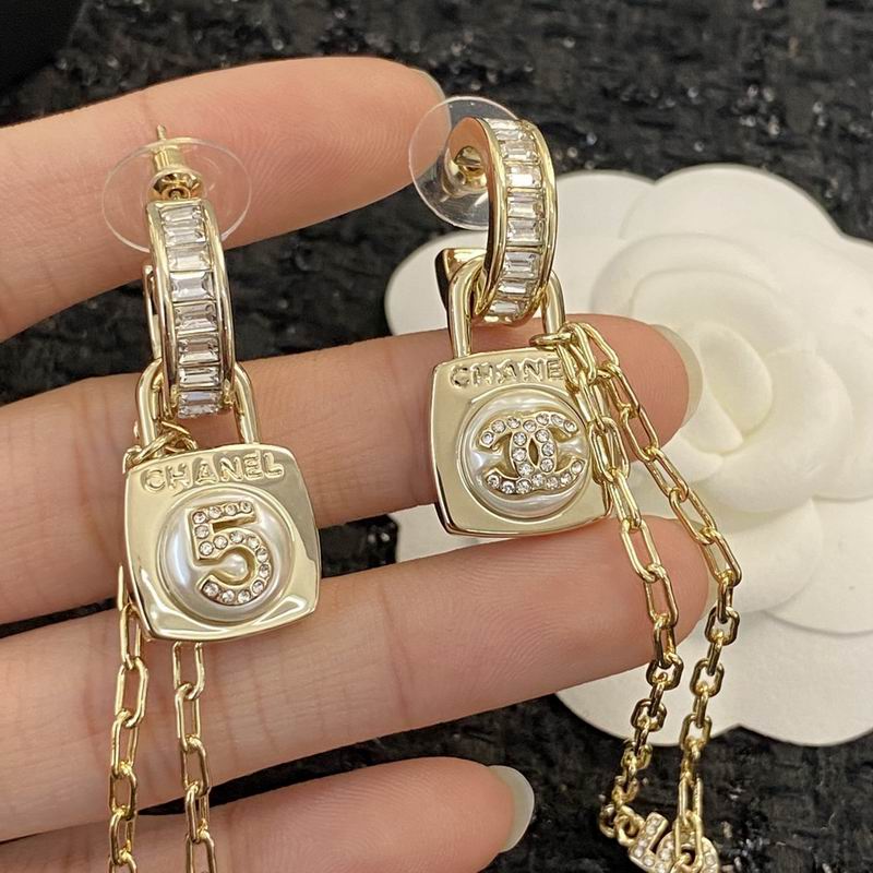 Chanel Earring 08yxq85 (3)