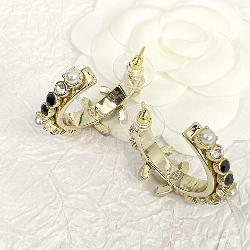 Chanel Earring 08yxq86 (5)