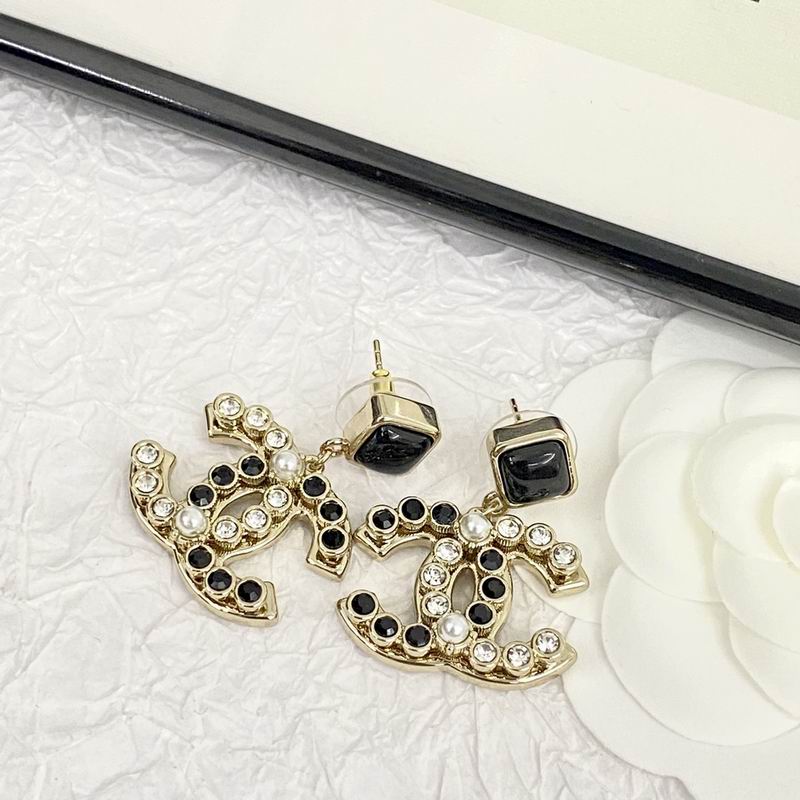 Chanel Earring 08yxq87 (6)