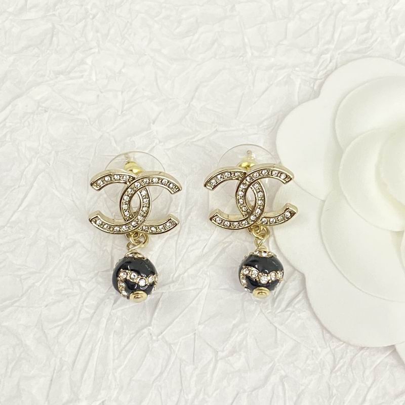 Chanel Earring 08yxq92 (7)