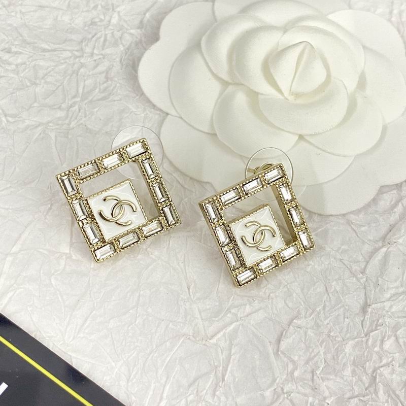 Chanel Earring 08yxq95 (4)