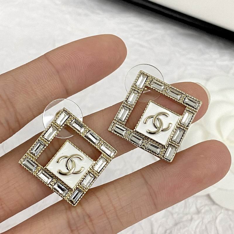 Chanel Earring 08yxq95 (5)