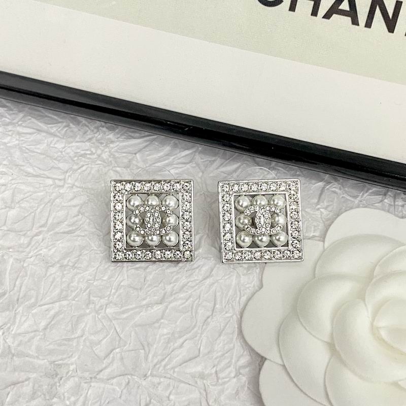 Chanel Earring 08yxq97 (1)