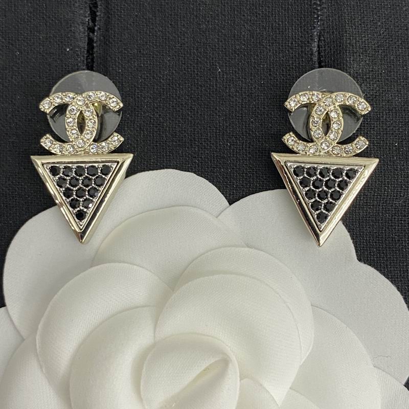 Chanel Earring 09yxq21 (1)