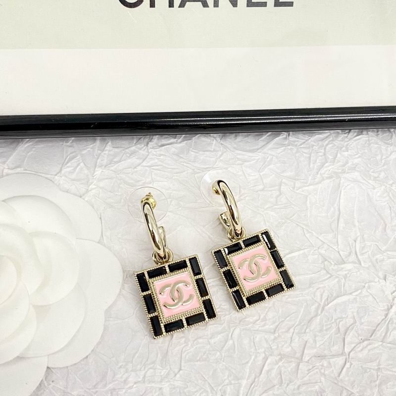 Chanel Earring 09yxq29 (1)