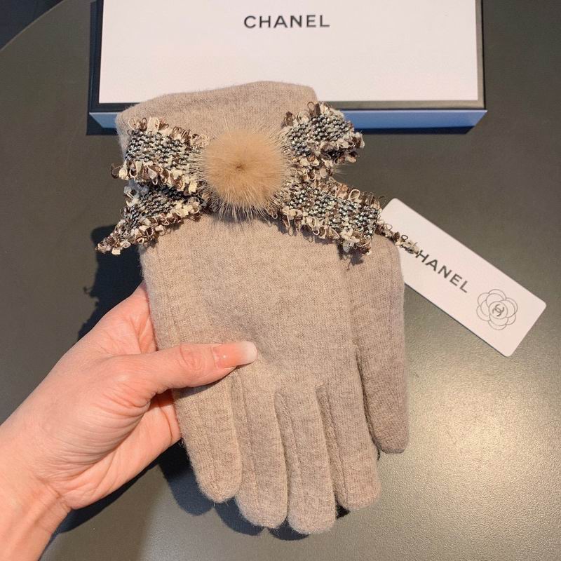 Chanel Gloves 46 (12)