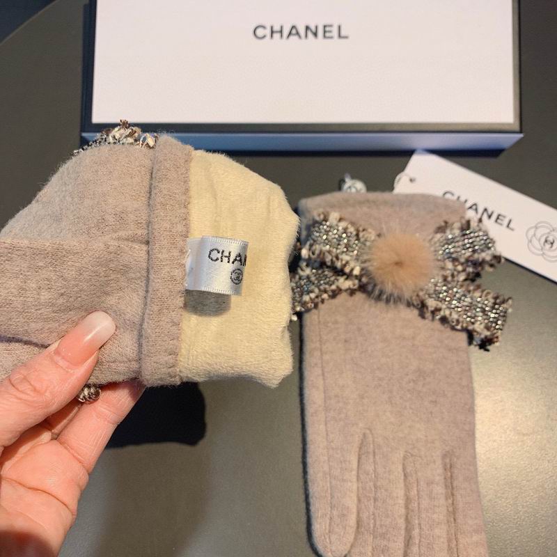 Chanel Gloves 46 (13)